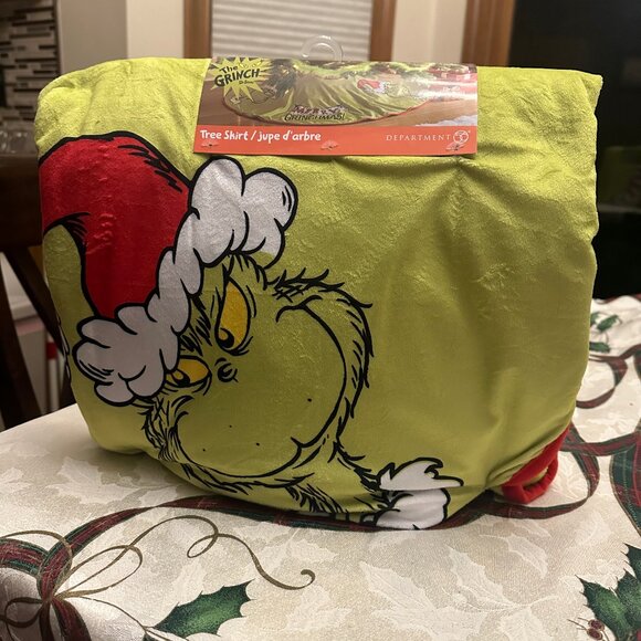 Grinch Merry Grinchmas 48" round Treeskirt Christmas Dr Seuss Festive Dept 56
